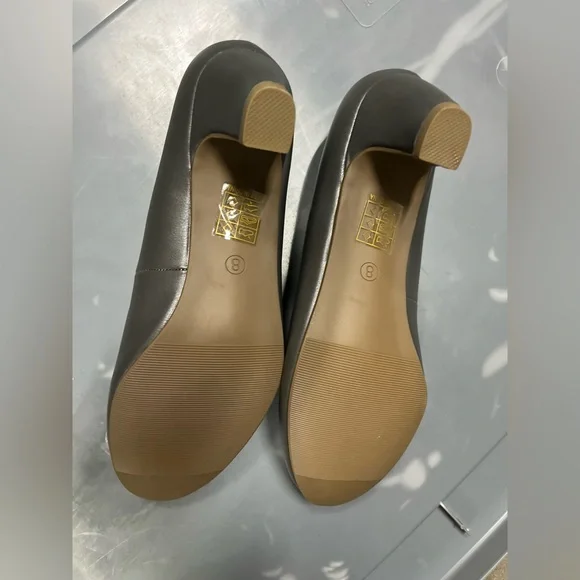 NWOT Gray Size 8 Journee Luu Heels - Picture 8 of 9